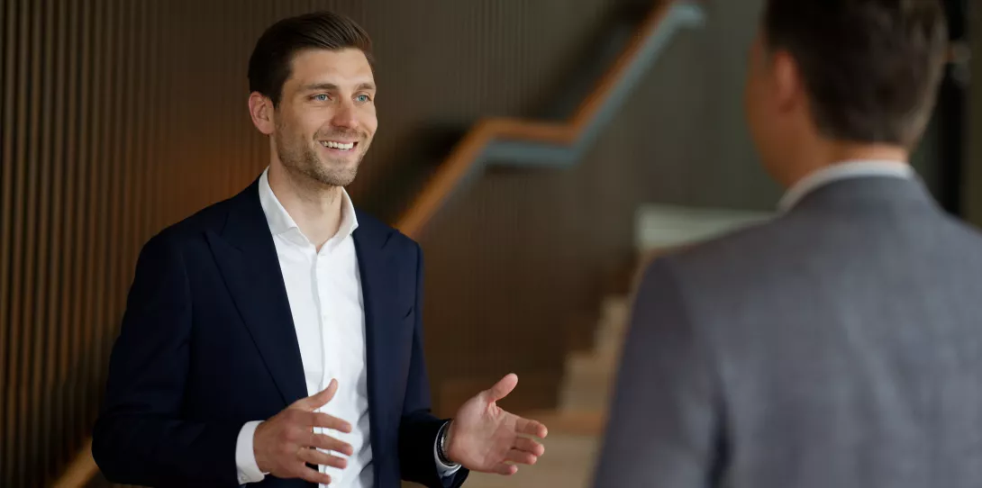 Robert Heiler Porsche Consulting Interview talking