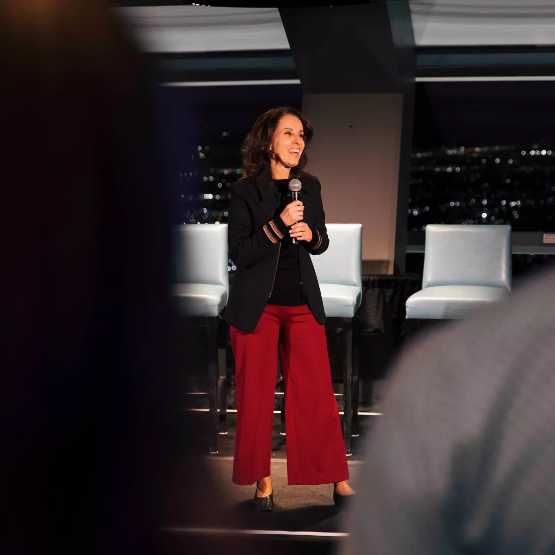 Bosch EVP Fedra Ribeiro talking on stage