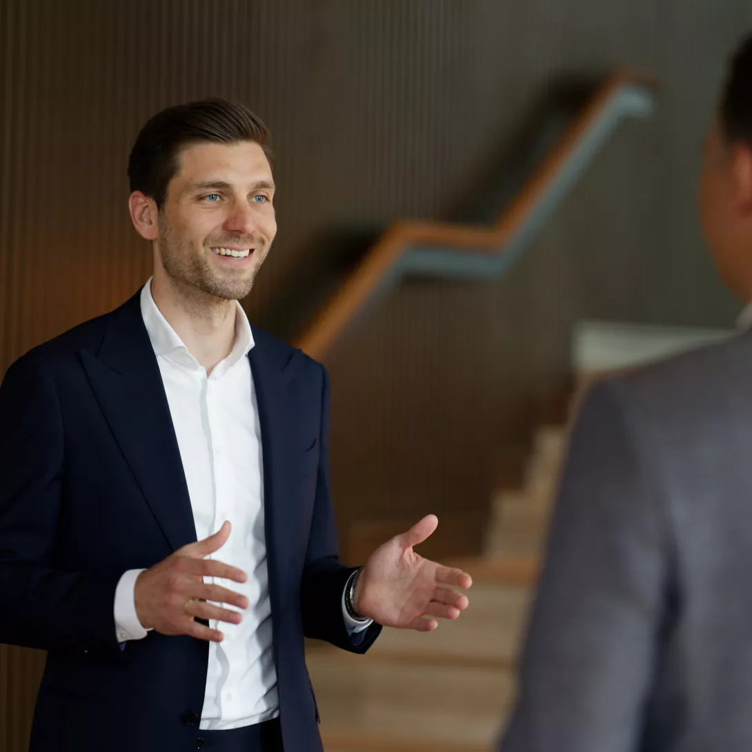 Robert Heiler Porsche Consulting Interview talking