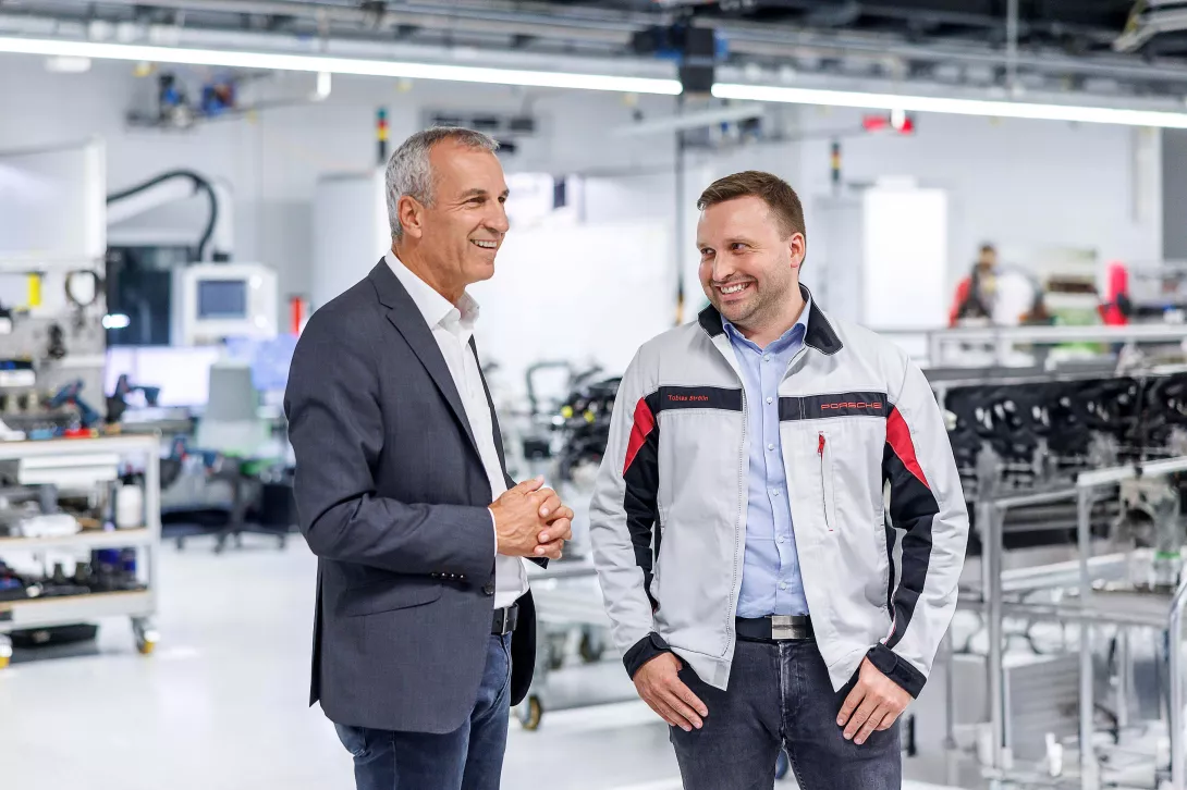 Porsche Consulting Battery Page Spotlight on Battery Teaser