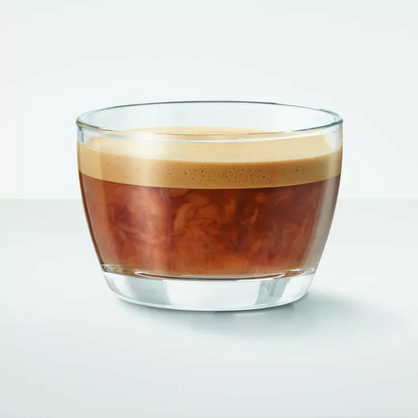 Warum nicht einmal mit einem Menschen aus dem Kollegenkreis zum Kaffee verabreden, den man noch nie getroffen hat? Bei der Deutschen Bank gehört spontanes Kennenlernen zum Kern der innerbetrieblichen Weiterbildung.