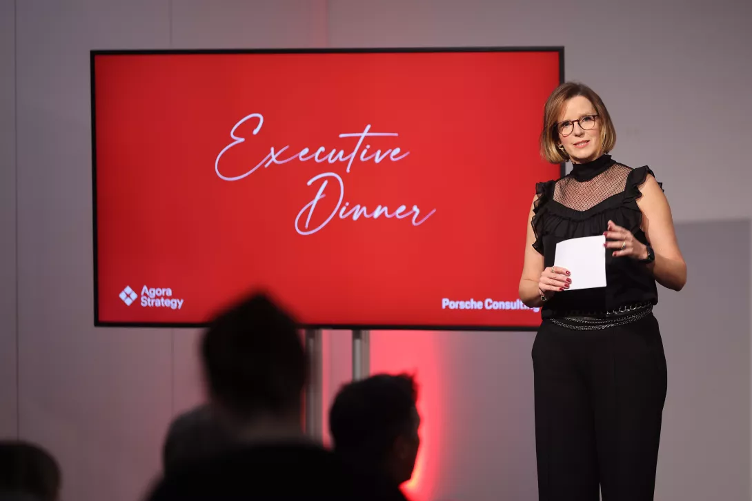 People joining the Executive Dinner