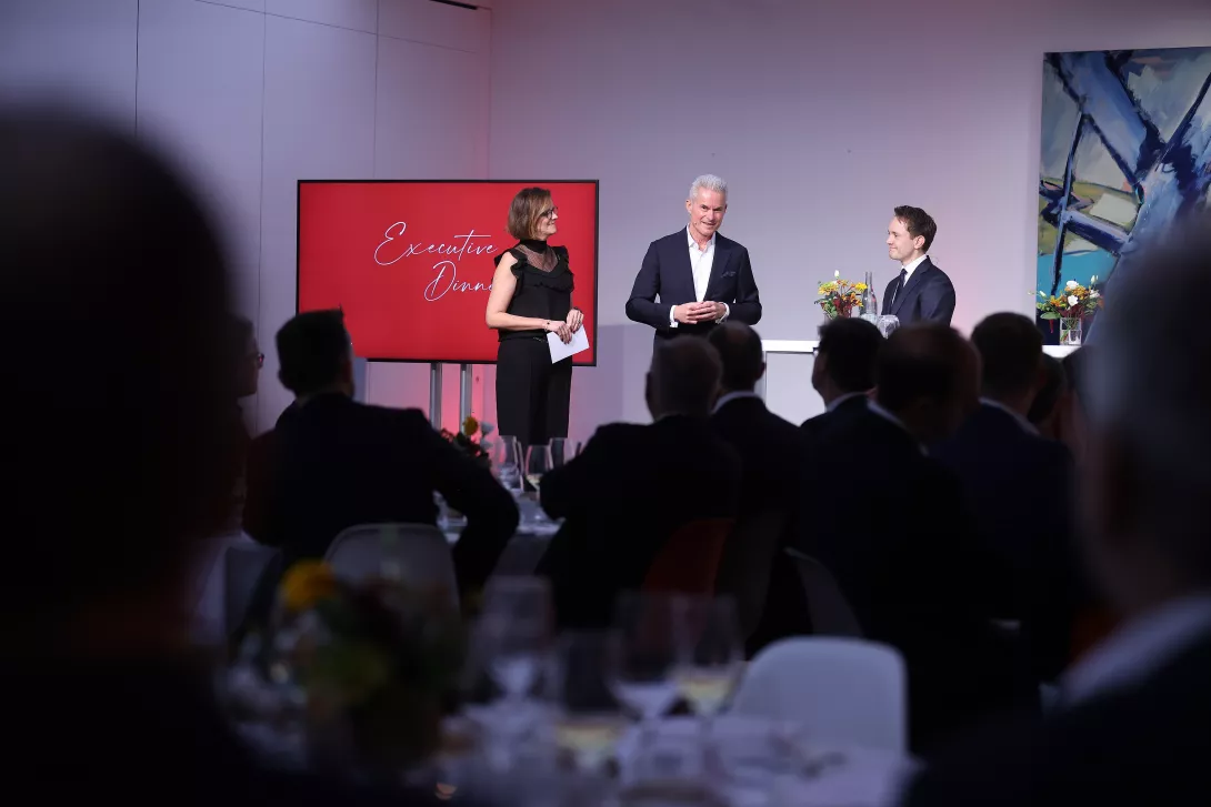 People joining the Executive Dinner